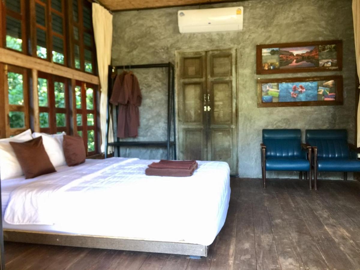 Phayam Valley Homestay Koh Phayam Exteriör bild