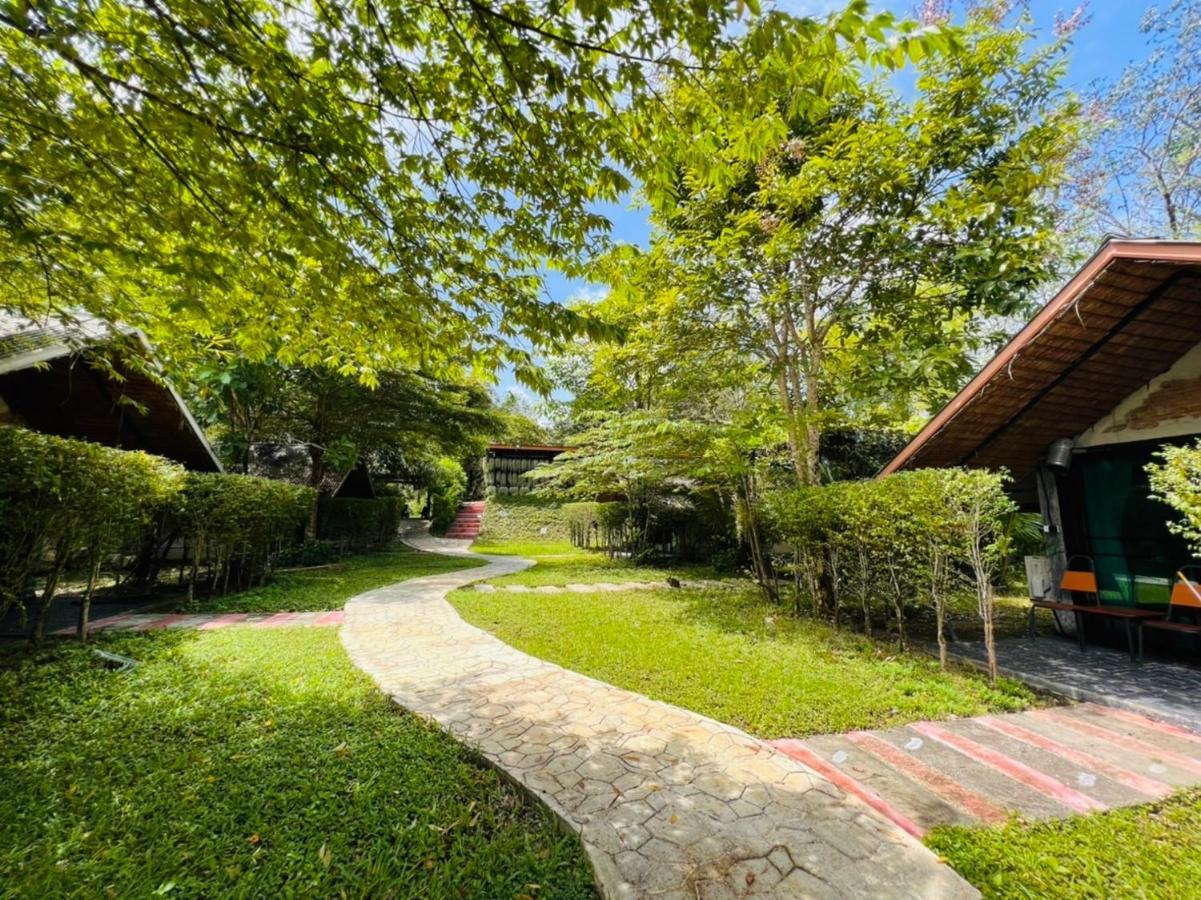 Phayam Valley Homestay Koh Phayam Exteriör bild