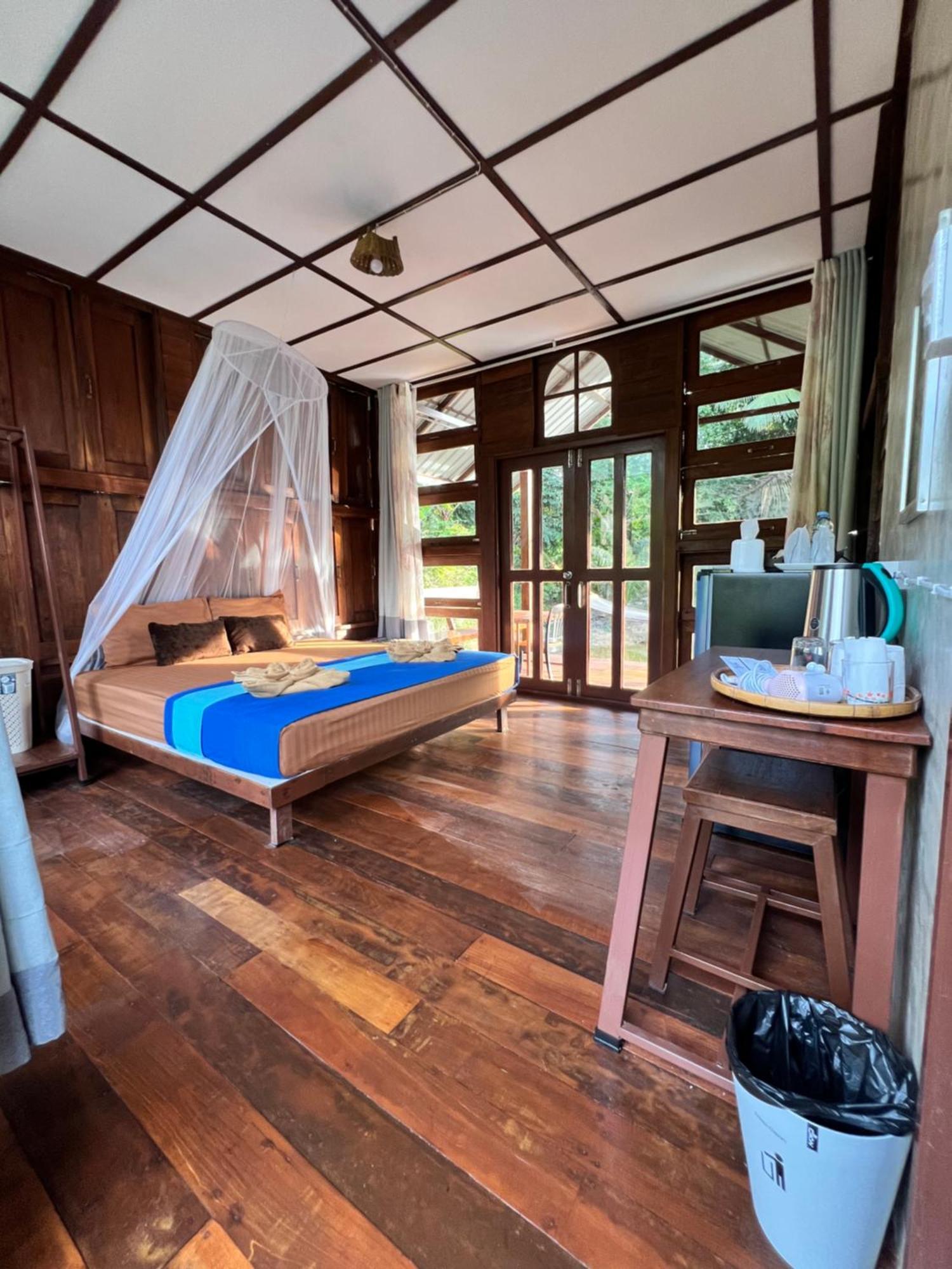 Phayam Valley Homestay Koh Phayam Exteriör bild