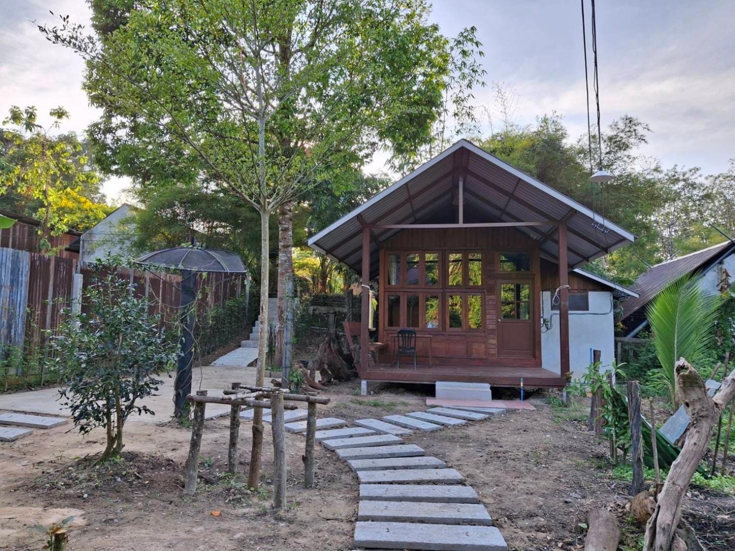 Phayam Valley Homestay Koh Phayam Exteriör bild